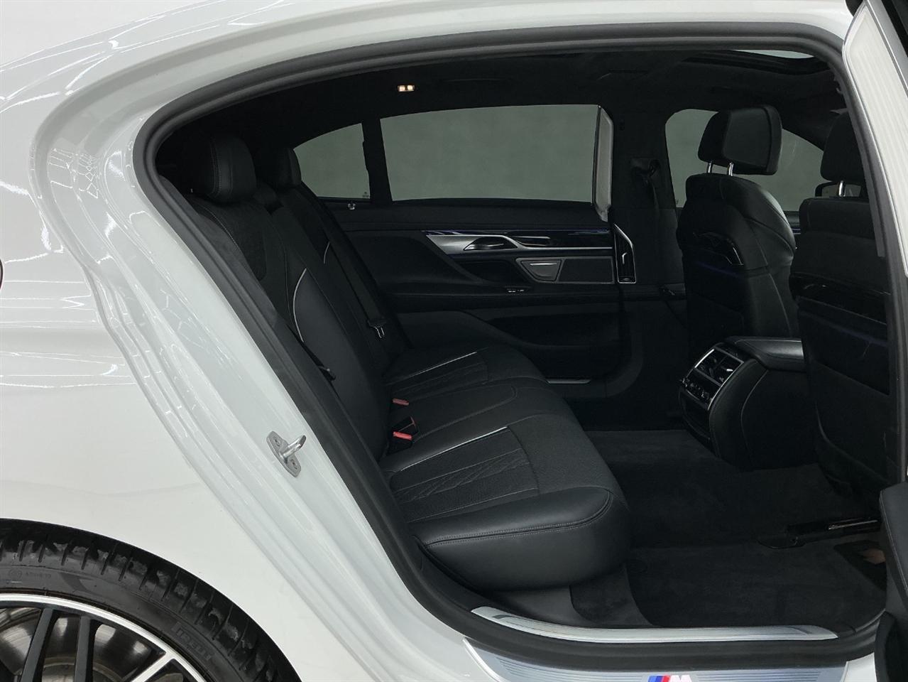 BMW 7 Series 750i Sedan 2018