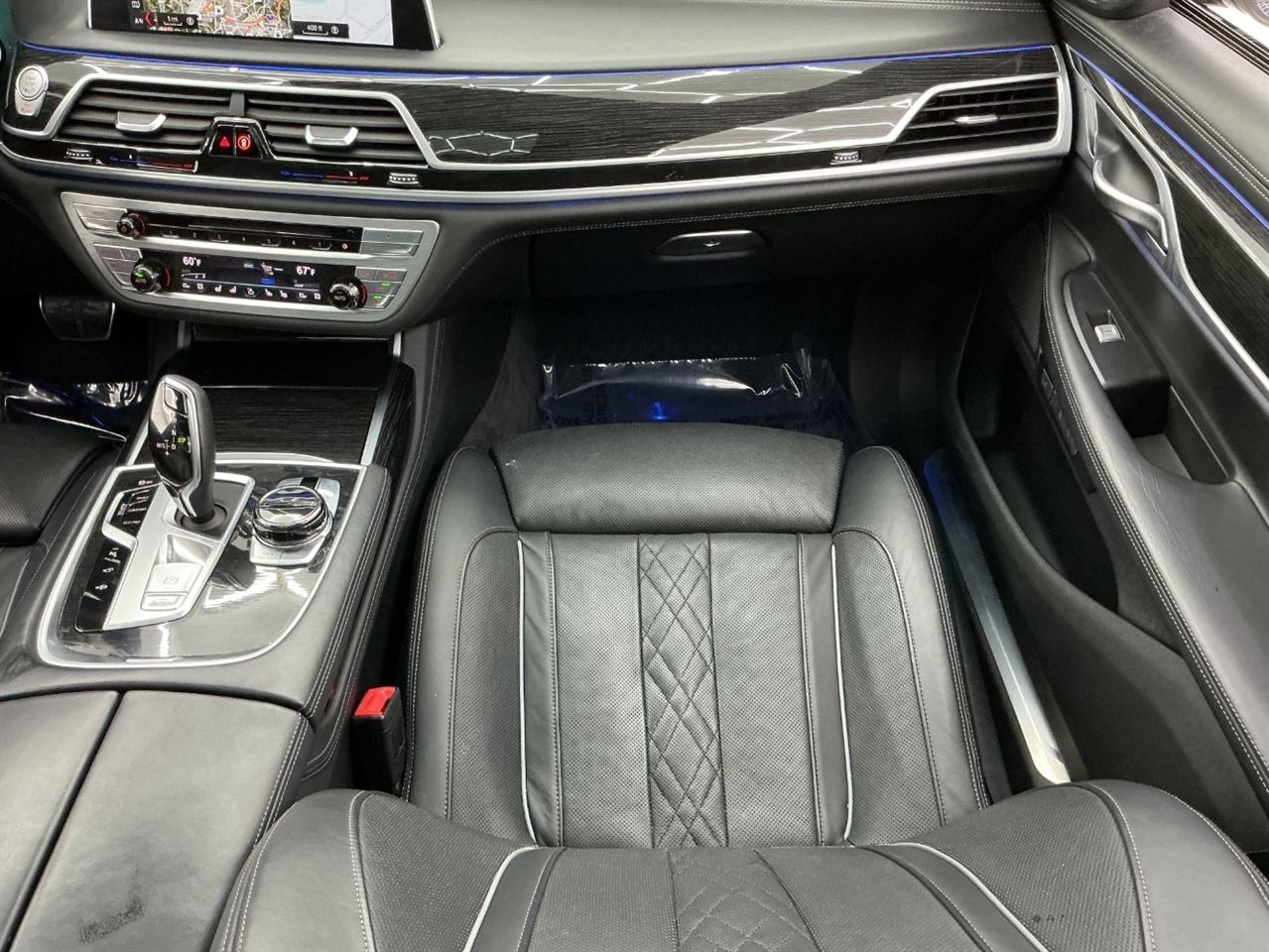 BMW 7 Series 750i Sedan 2018
