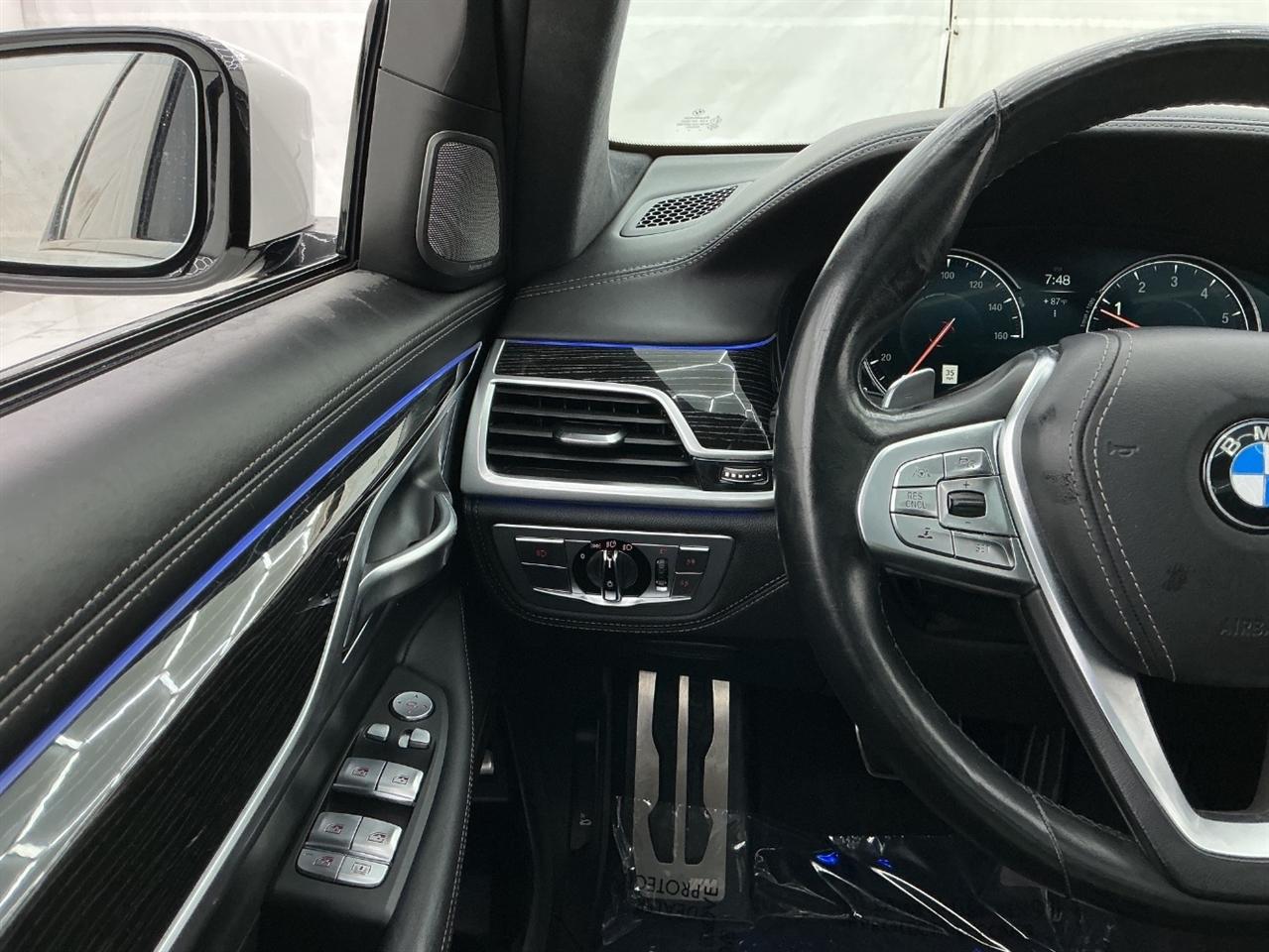 BMW 7 Series 750i Sedan 2018