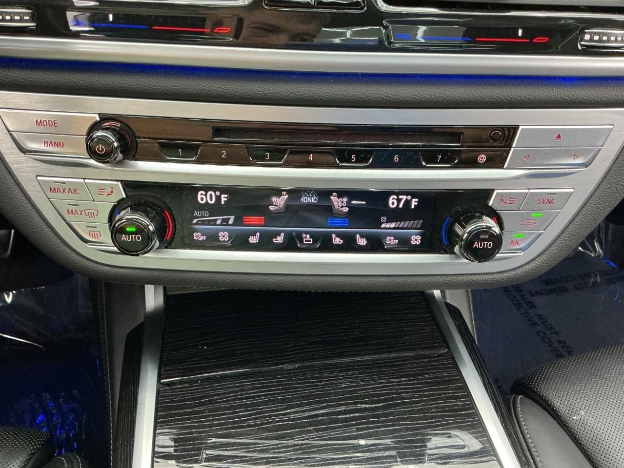 BMW 7 Series 750i Sedan 2018