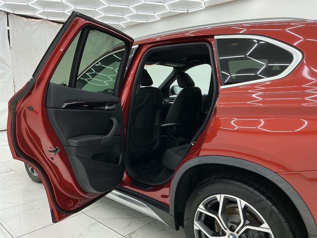 BMW X1 sDrive28i Sports Activity Vehicle 2020