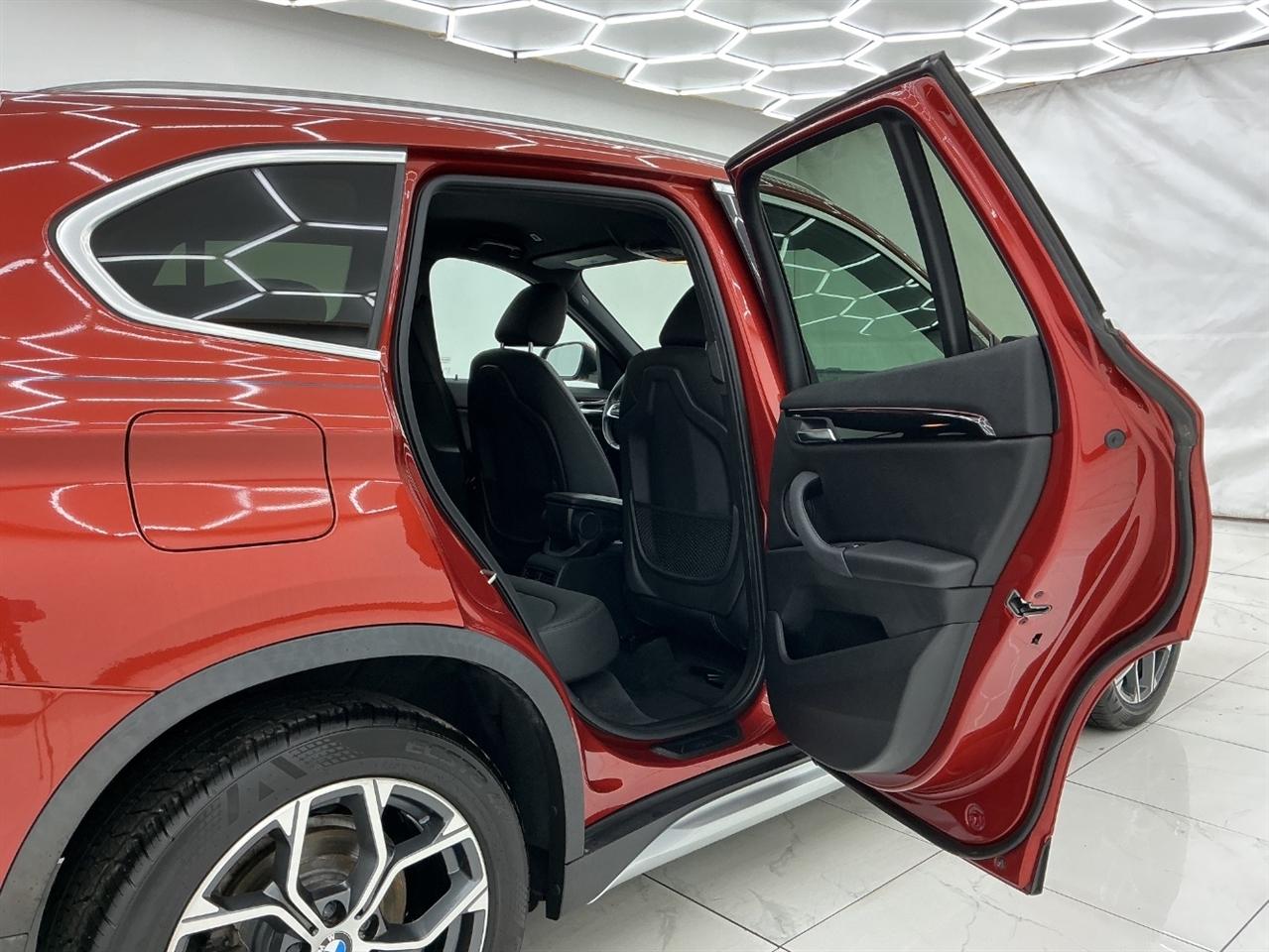 BMW X1 sDrive28i Sports Activity Vehicle 2020