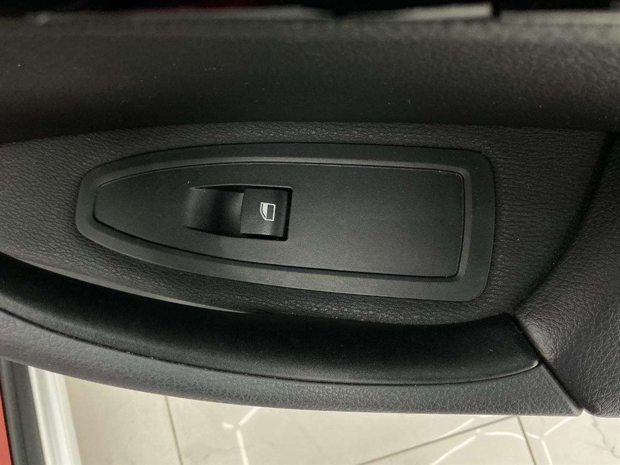 BMW X1 sDrive28i Sports Activity Vehicle 2020