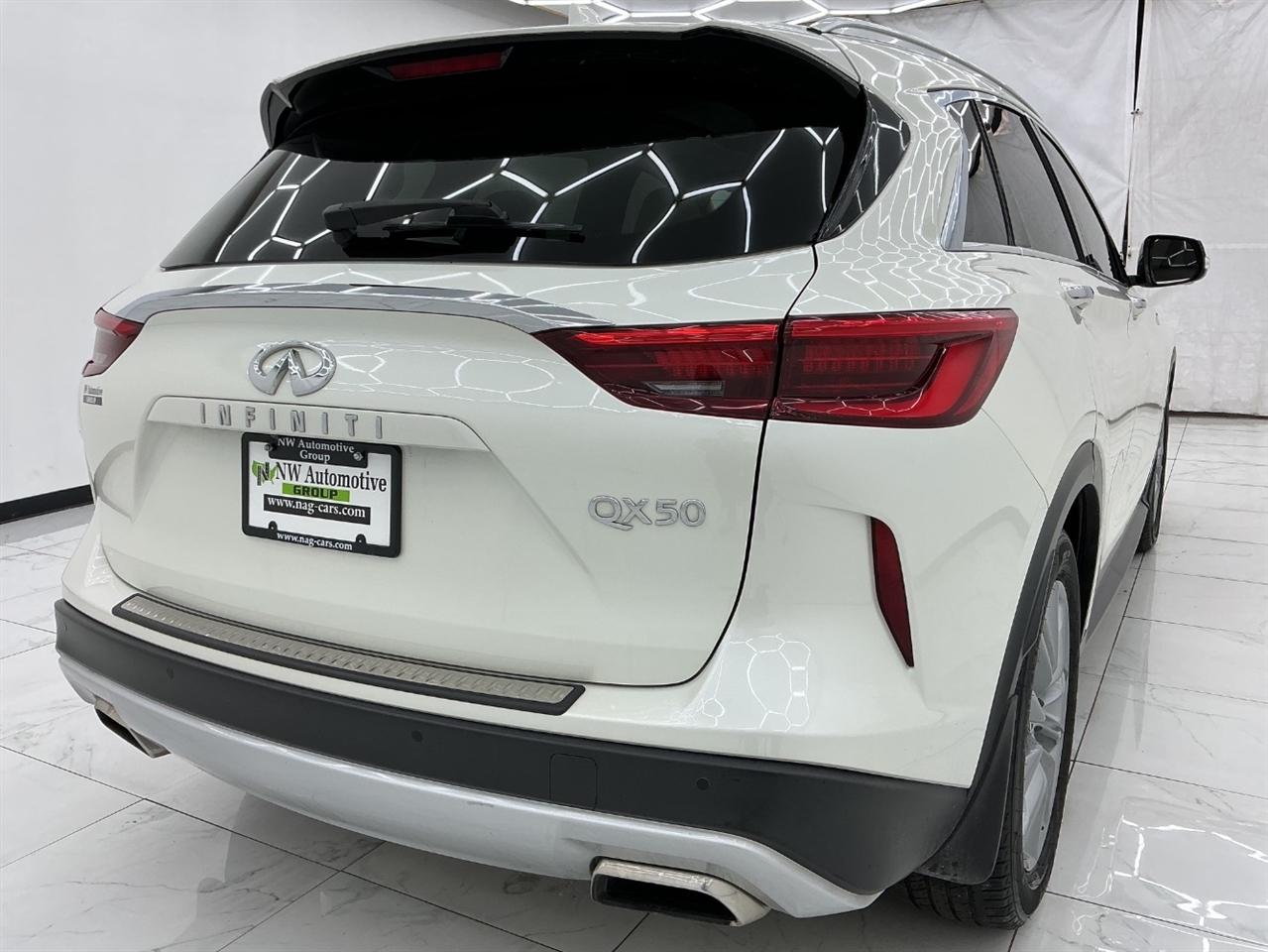 Infiniti QX50 ESSENTIAL FWD 2020