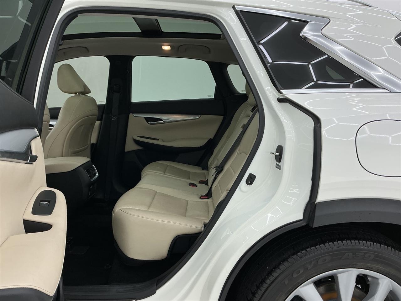 Infiniti QX50 ESSENTIAL FWD 2020