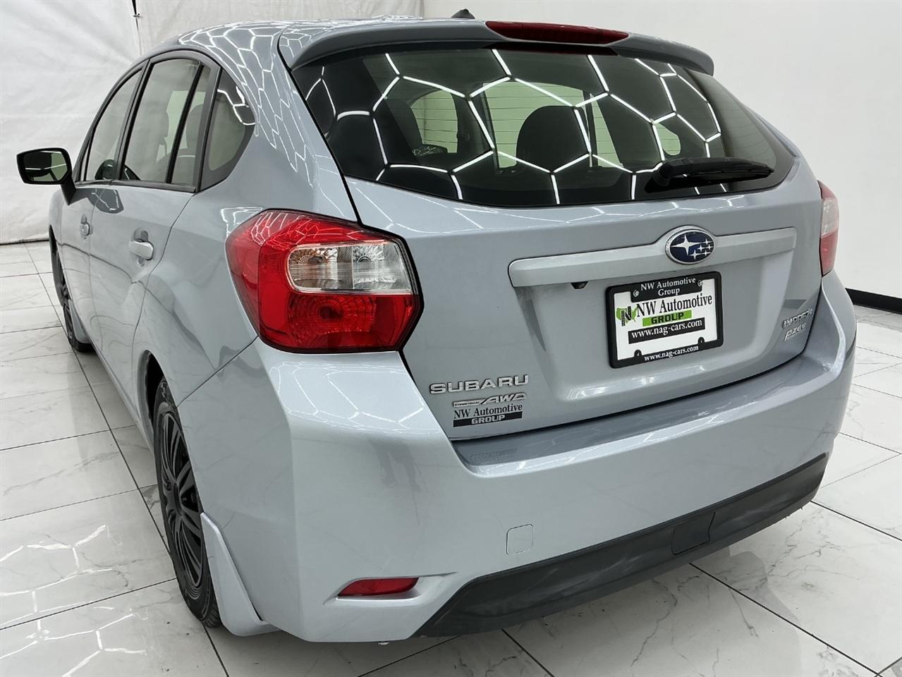 Subaru Impreza Wagon 5dr CVT 2.0i 2015
