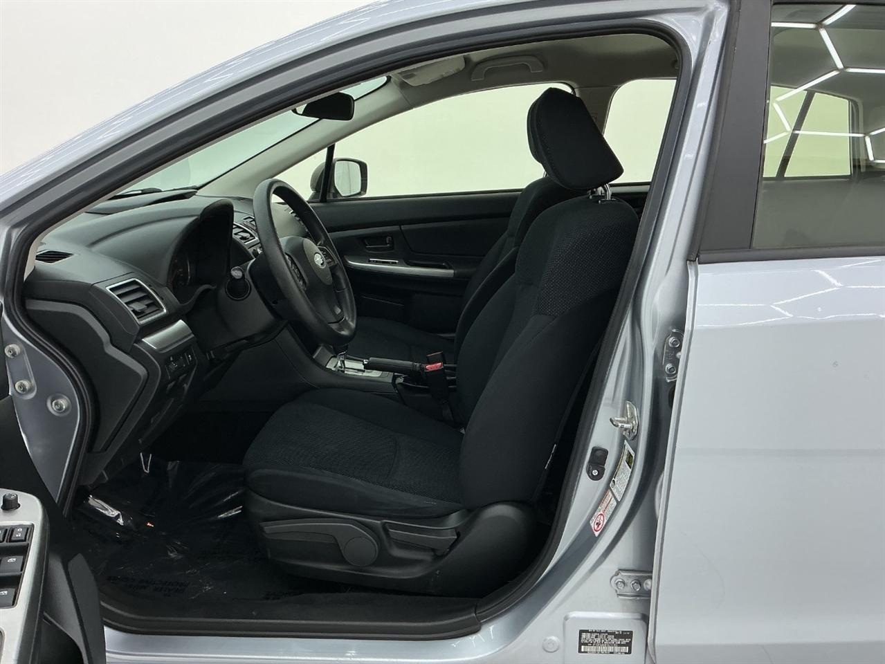 Subaru Impreza Wagon 5dr CVT 2.0i 2015