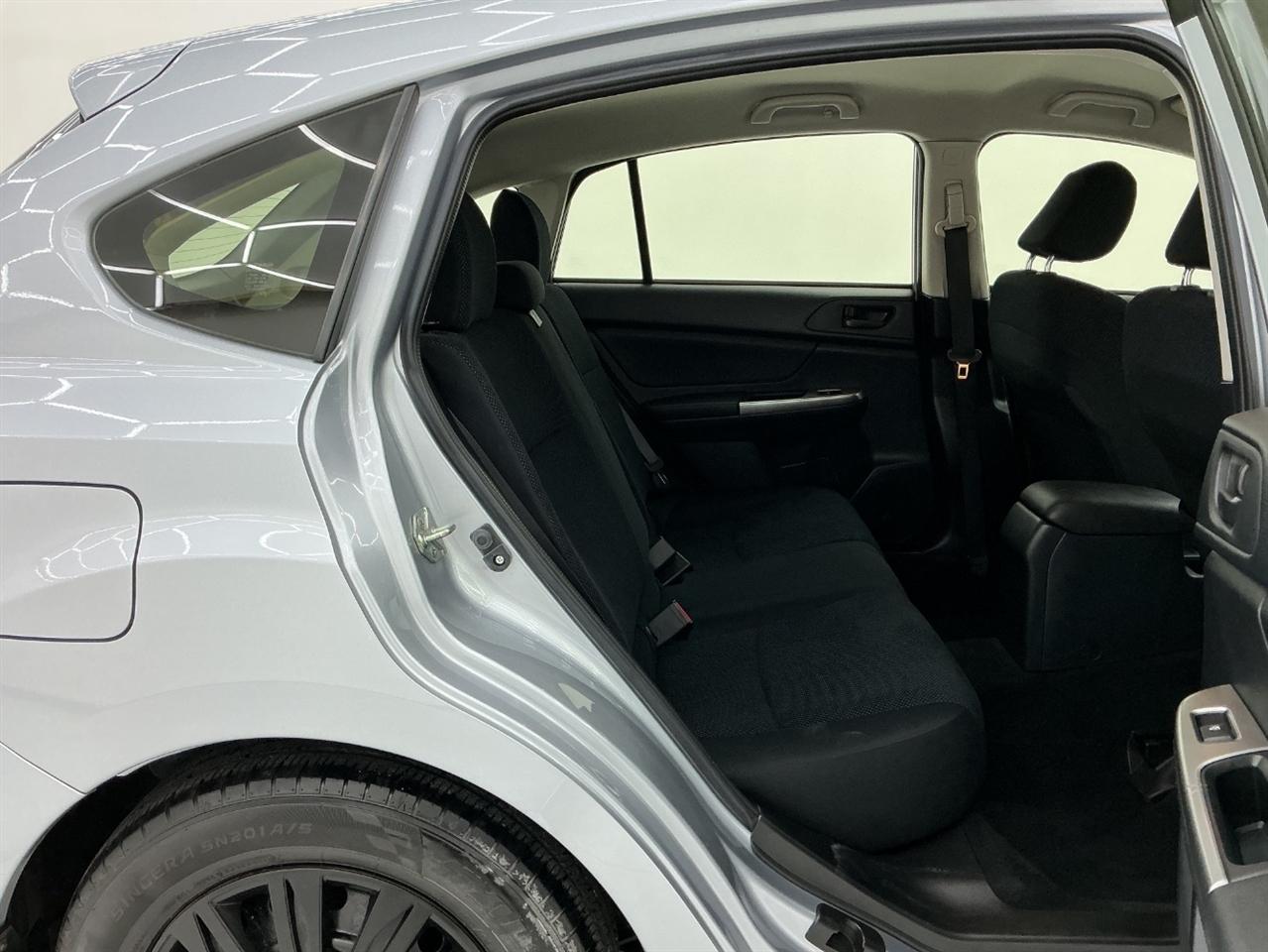 Subaru Impreza Wagon 5dr CVT 2.0i 2015