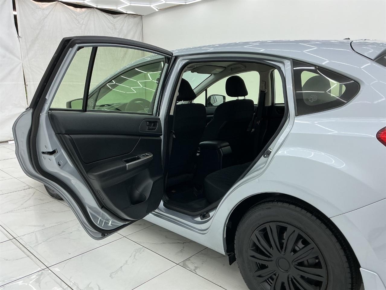 Subaru Impreza Wagon 5dr CVT 2.0i 2015