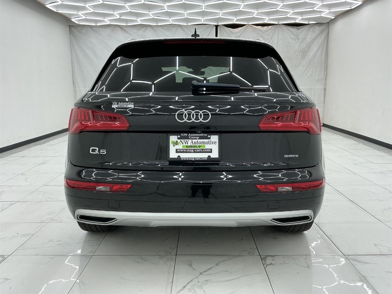 Audi Q5 Premium Plus 45 TFSI quattro 2020