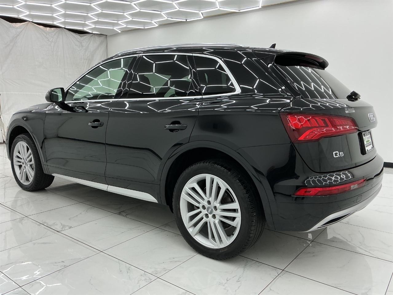 Audi Q5 Premium Plus 45 TFSI quattro 2020