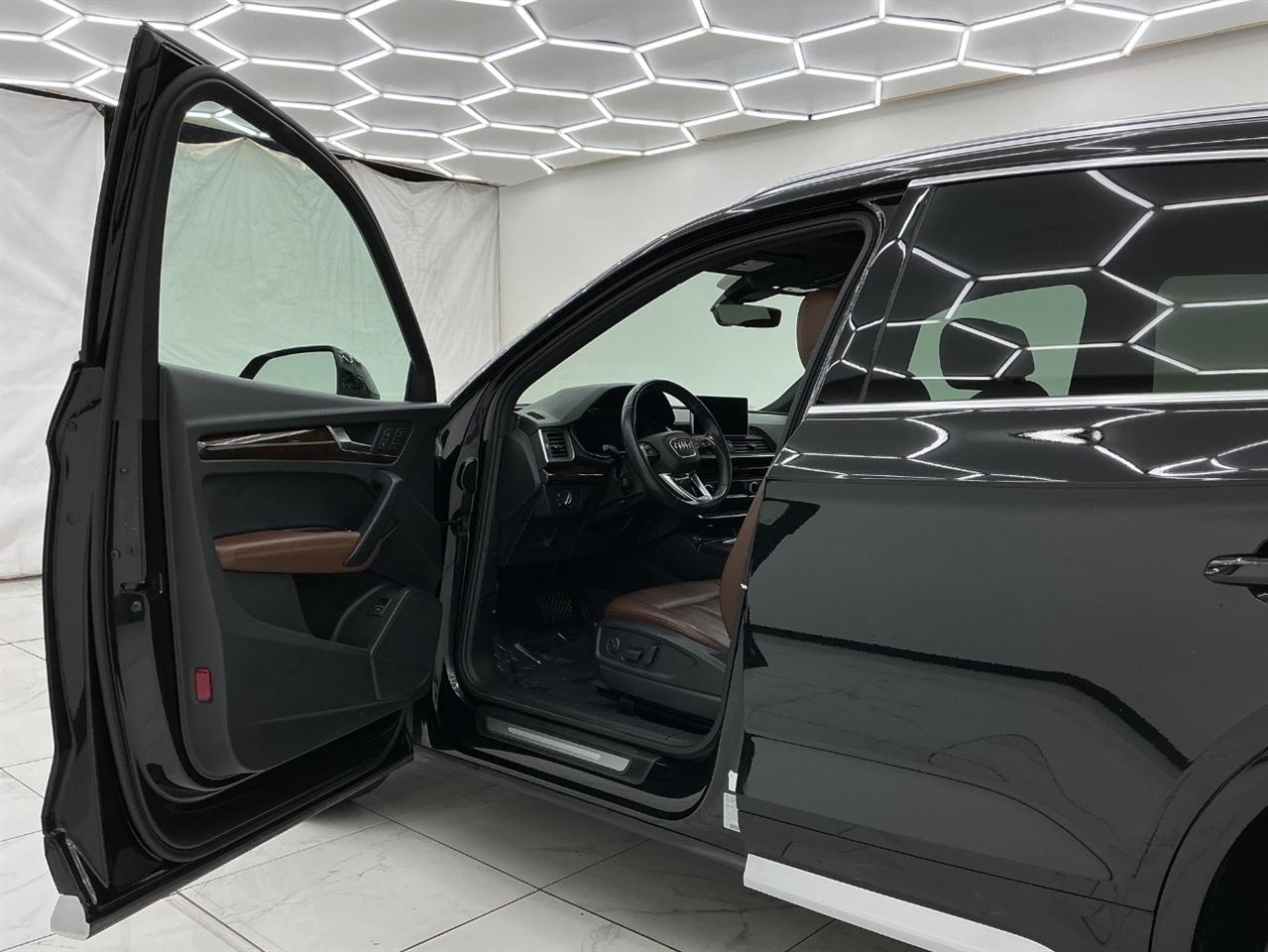 Audi Q5 Premium Plus 45 TFSI quattro 2020