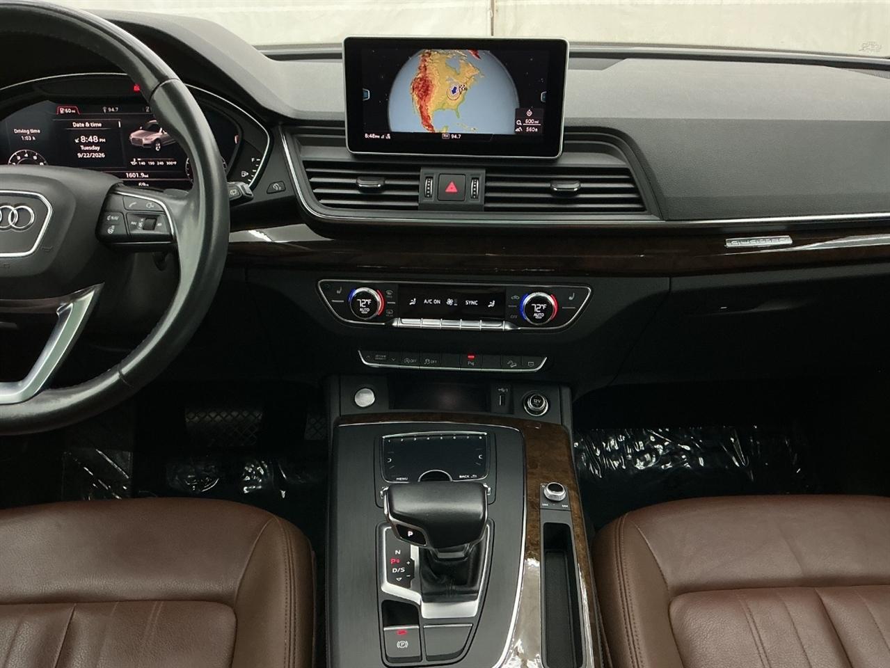 Audi Q5 Premium Plus 45 TFSI quattro 2020