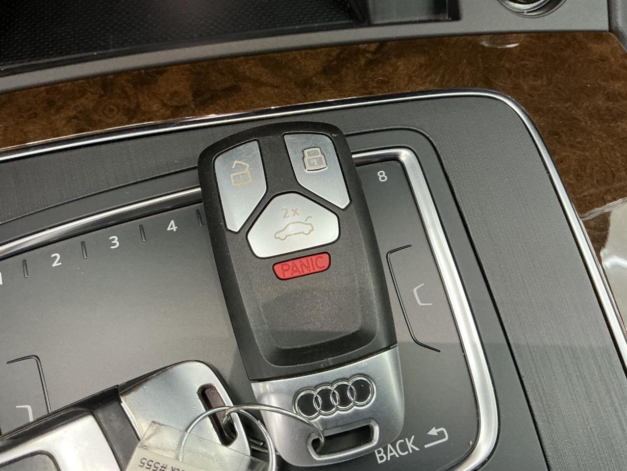 Audi Q5 Premium Plus 45 TFSI quattro 2020