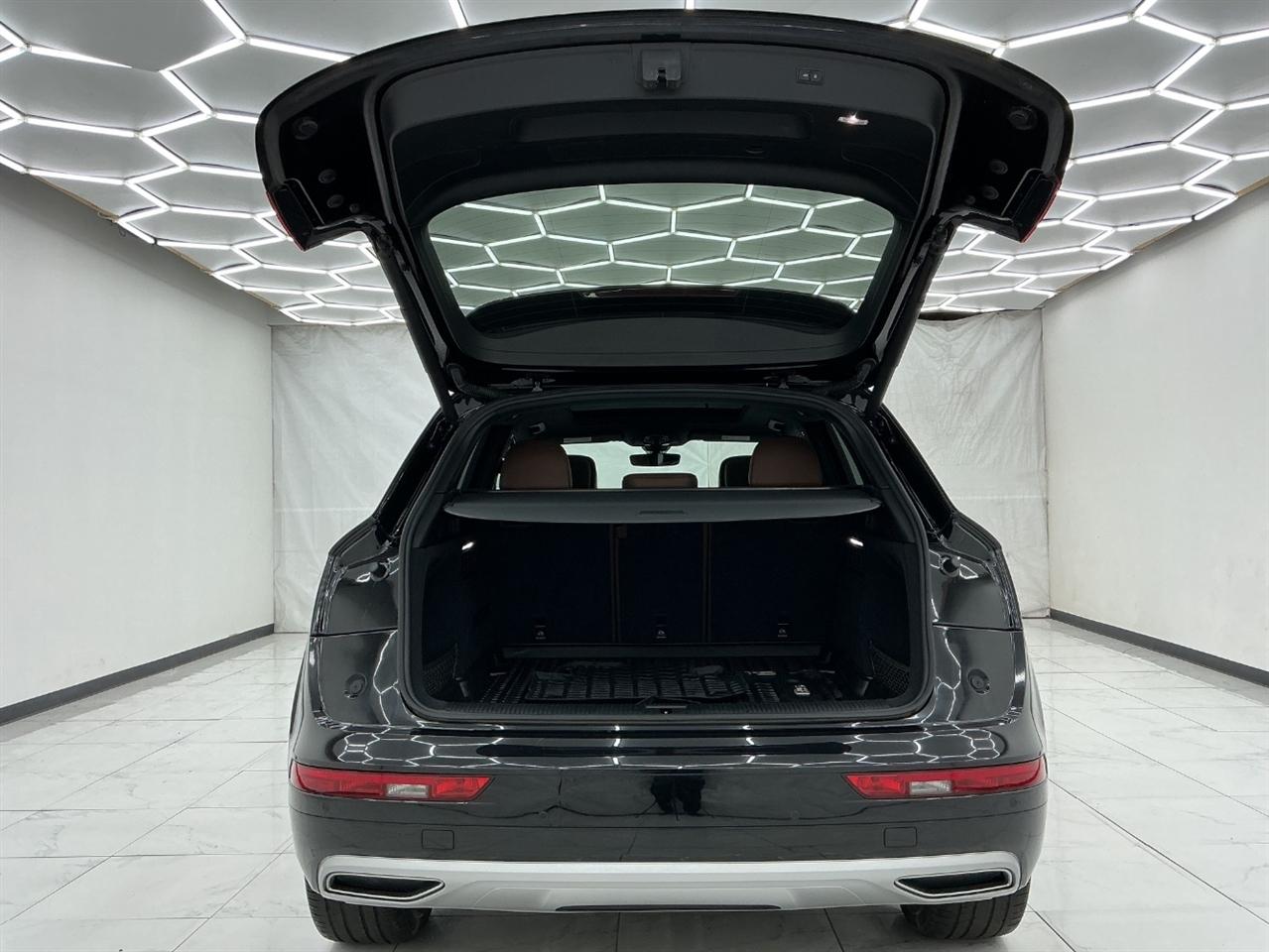Audi Q5 Premium Plus 45 TFSI quattro 2020