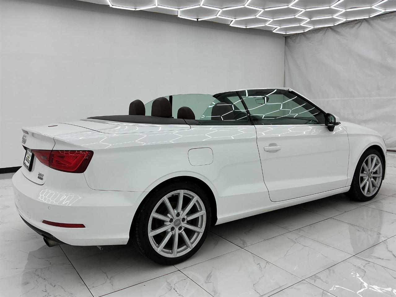 Audi A3 2dr Cabriolet quattro 2.0T Premium 2016