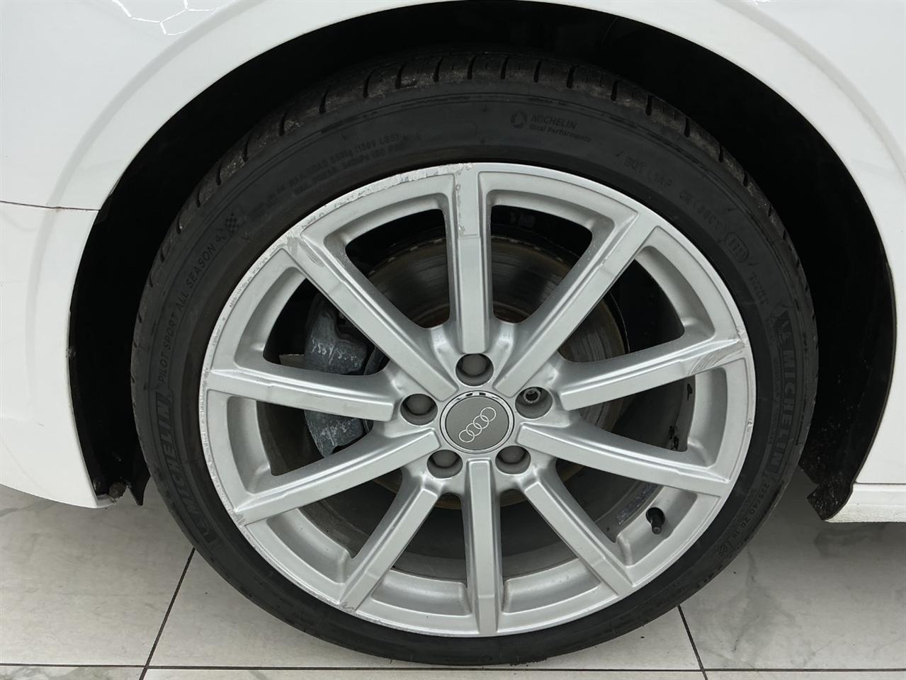 Audi A3 2dr Cabriolet quattro 2.0T Premium 2016