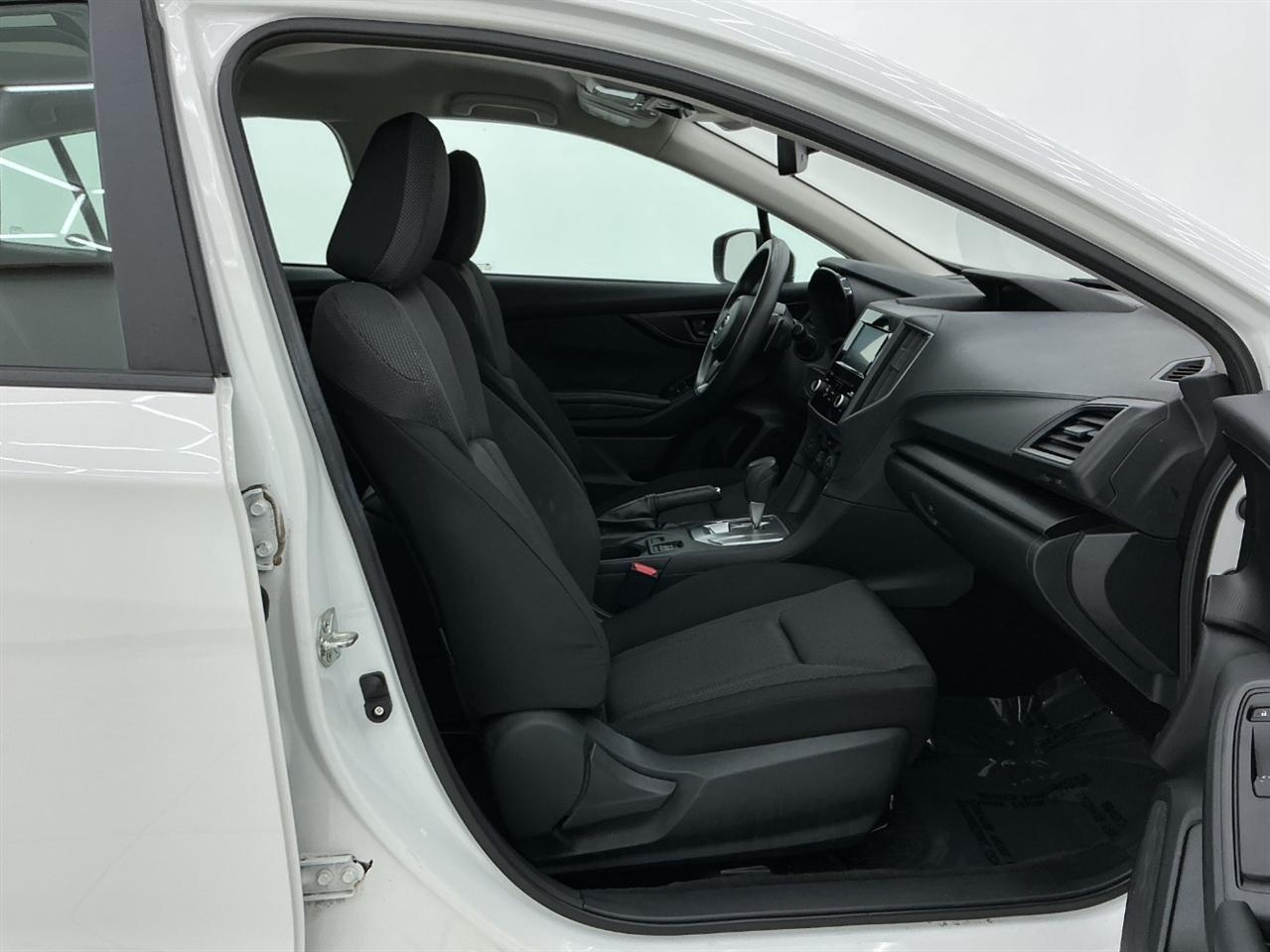 Subaru Impreza Premium 5-door CVT 2021