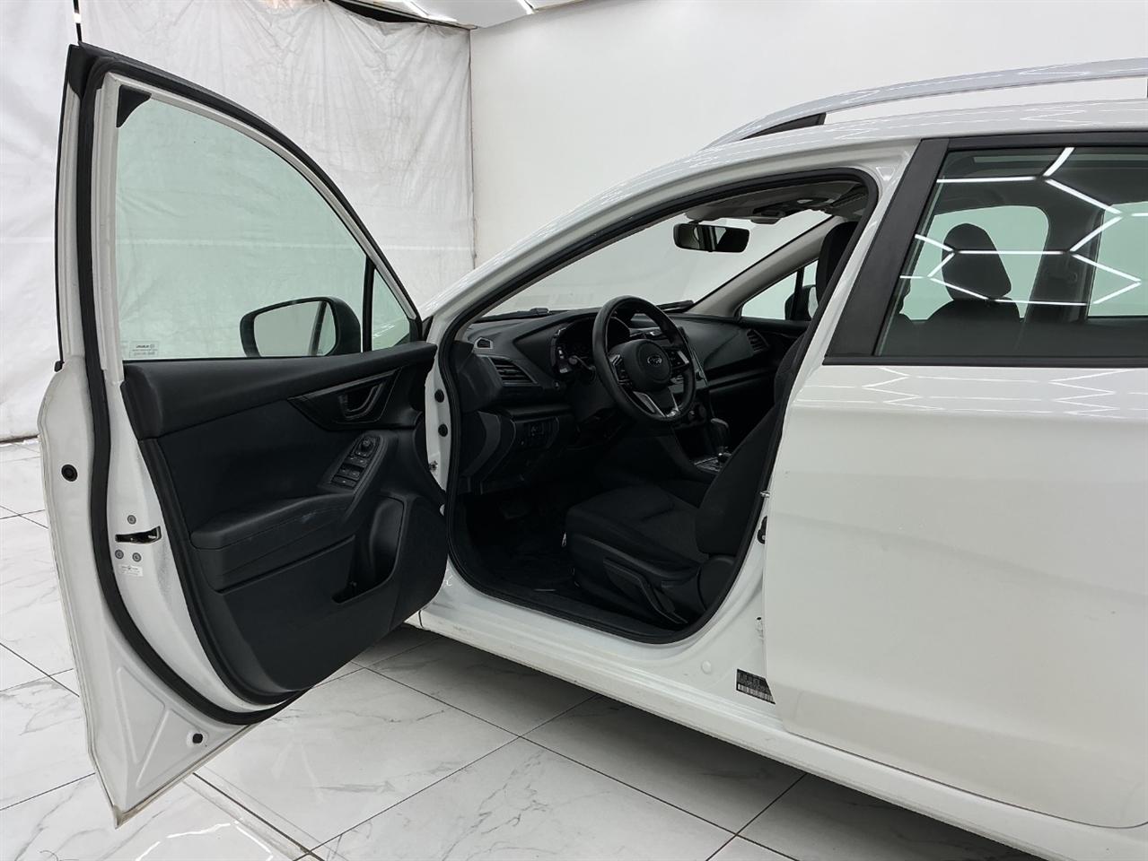 Subaru Impreza Premium 5-door CVT 2021
