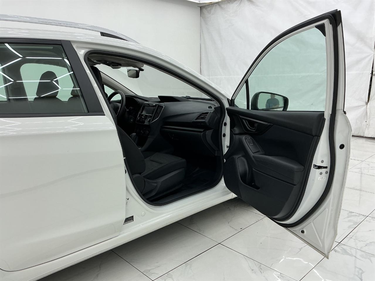 Subaru Impreza Premium 5-door CVT 2021