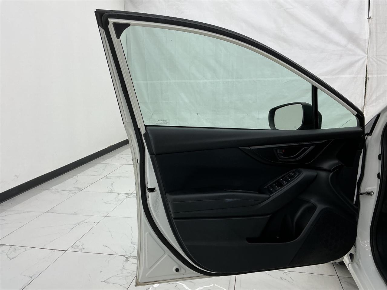 Subaru Impreza Premium 5-door CVT 2021