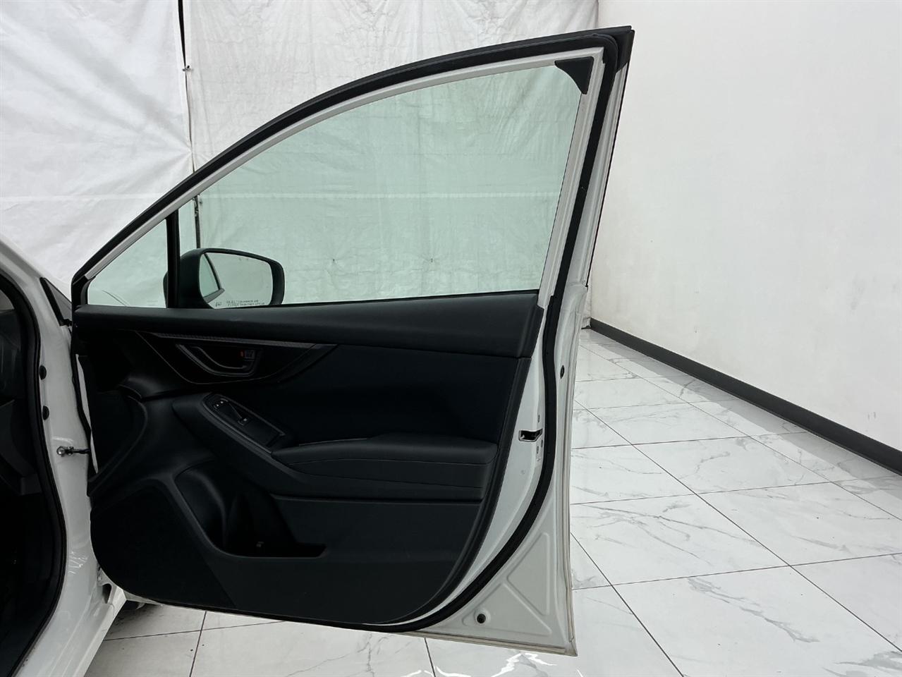 Subaru Impreza Premium 5-door CVT 2021