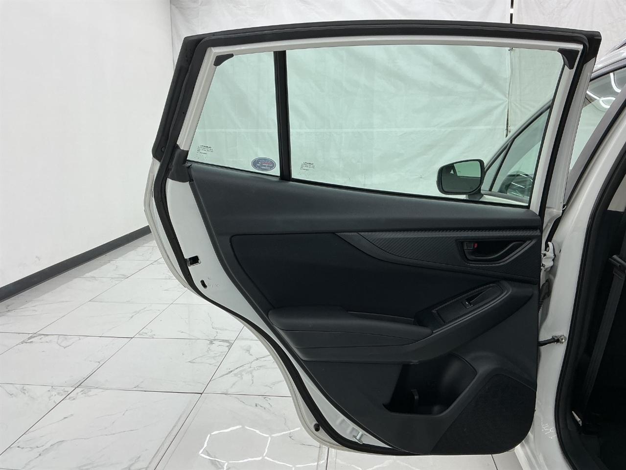 Subaru Impreza Premium 5-door CVT 2021