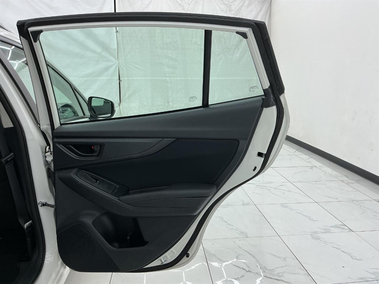 Subaru Impreza Premium 5-door CVT 2021