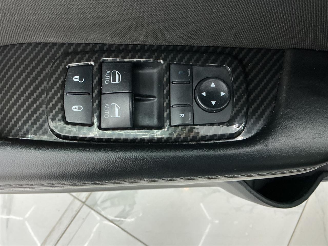 Dodge Challenger SXT RWD 2021