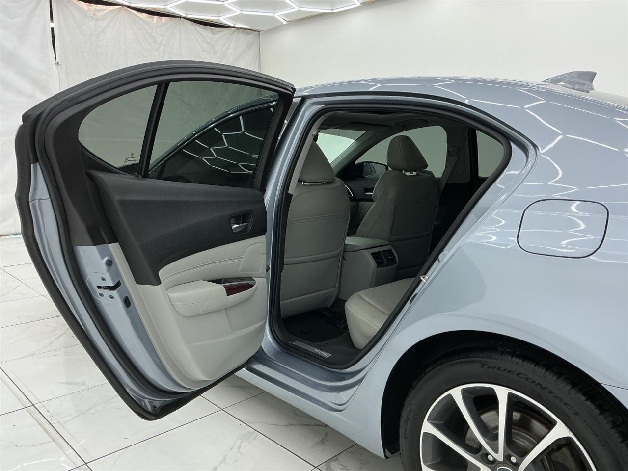 Acura TLX 4dr Sdn FWD V6 Tech 2016