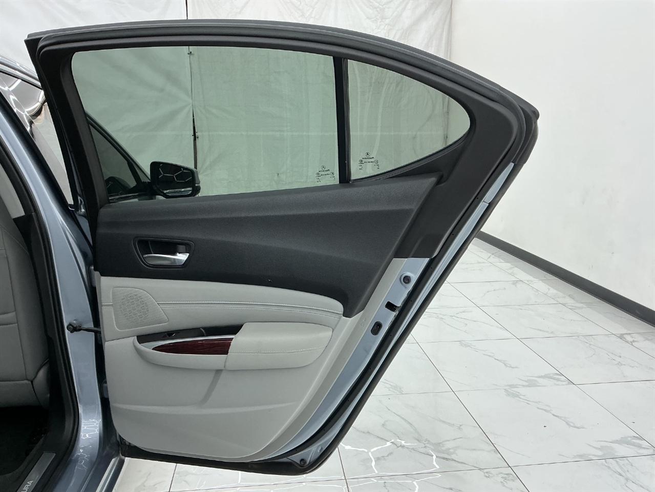 Acura TLX 4dr Sdn FWD V6 Tech 2016