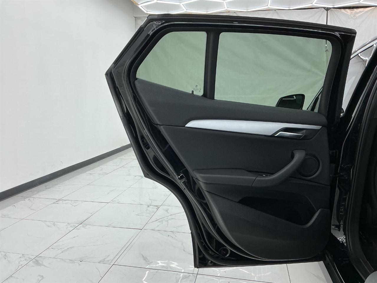 BMW X2 xDrive28i Sports Activity Coupe 2020