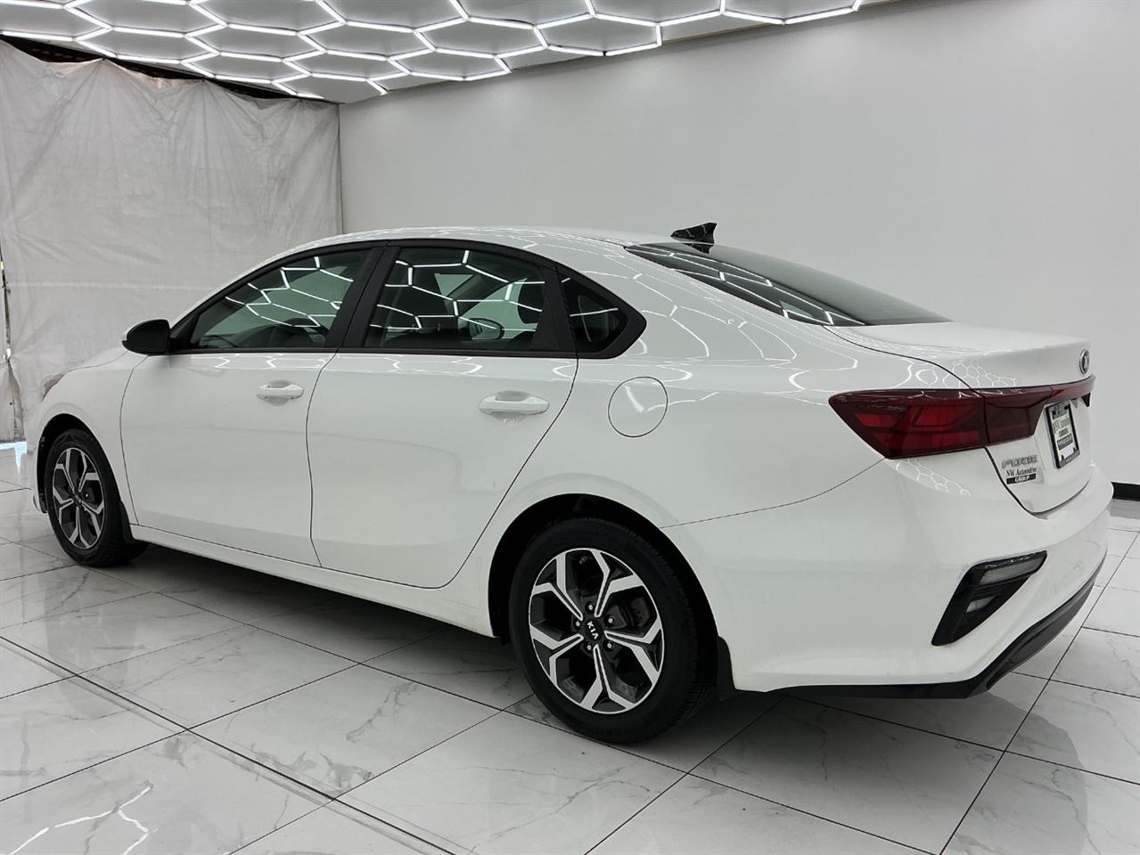 Kia Forte LXS IVT 2020