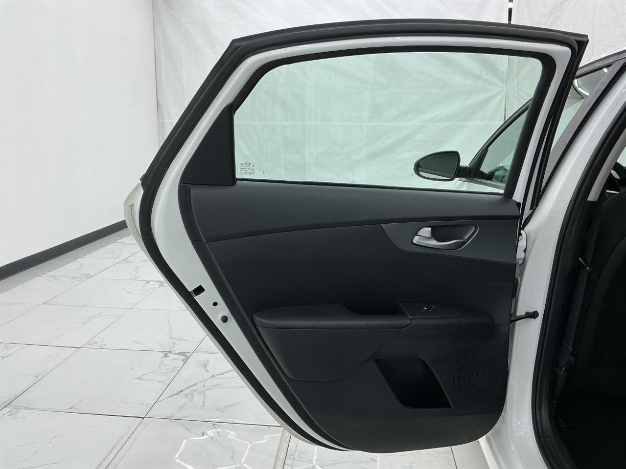 Kia Forte LXS IVT 2020
