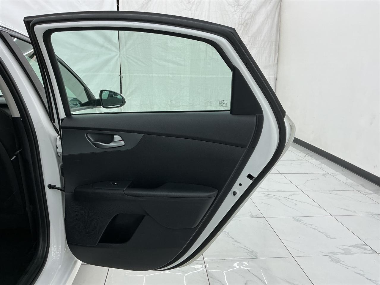 Kia Forte LXS IVT 2020