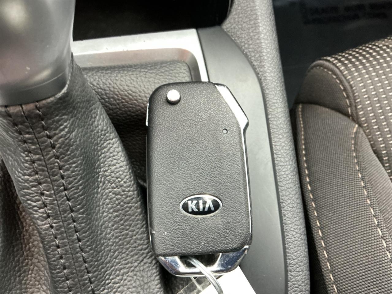 Kia Forte LXS IVT 2020