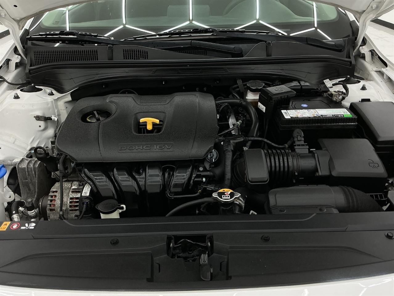 Kia Forte LXS IVT 2020