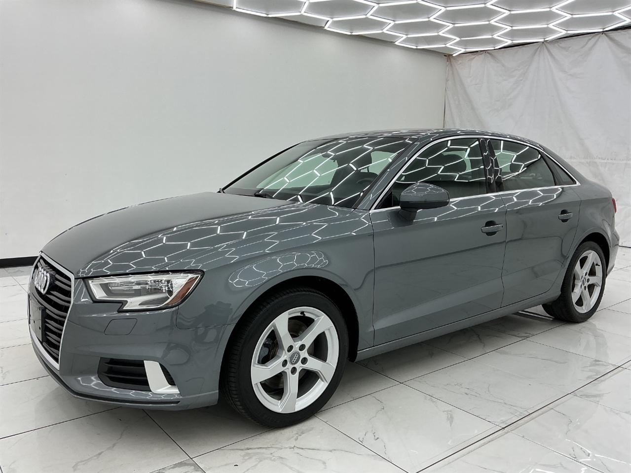 Audi A3 Sedan Titanium Premium 40 TFSI 2019