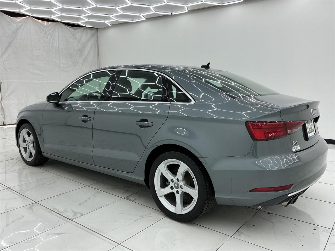 Audi A3 Sedan Titanium Premium 40 TFSI 2019