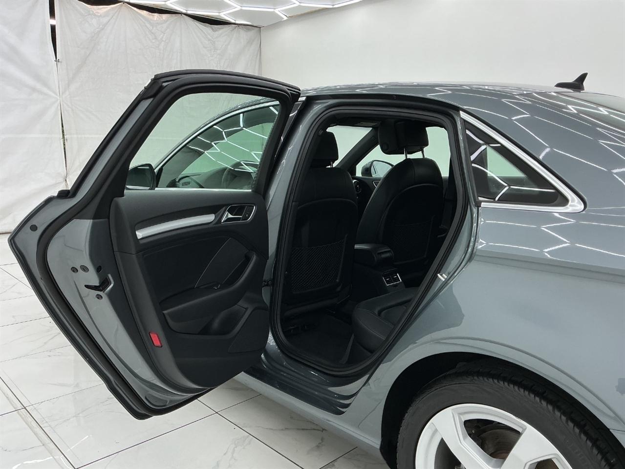 Audi A3 Sedan Titanium Premium 40 TFSI 2019