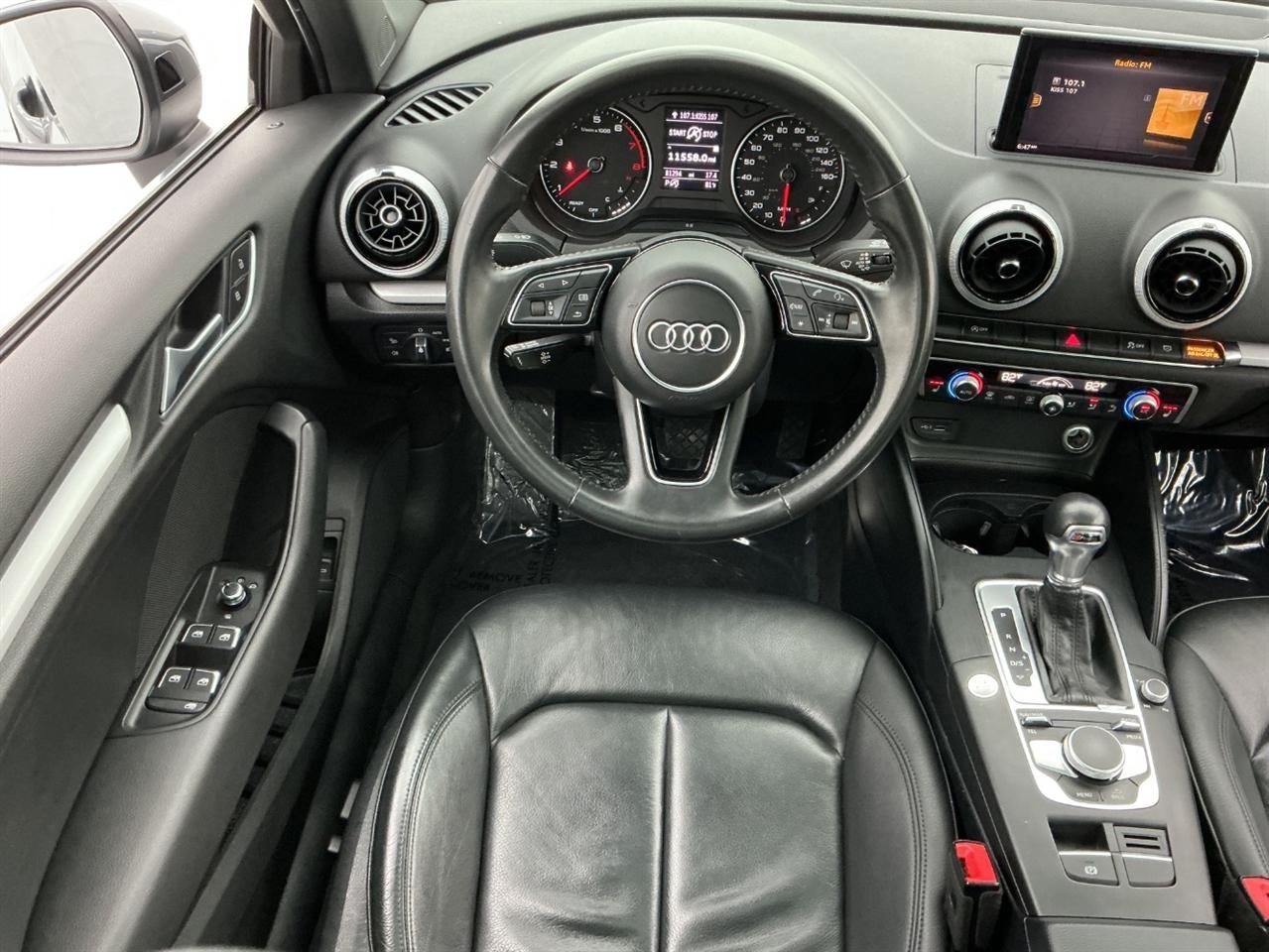 Audi A3 Sedan Titanium Premium 40 TFSI 2019