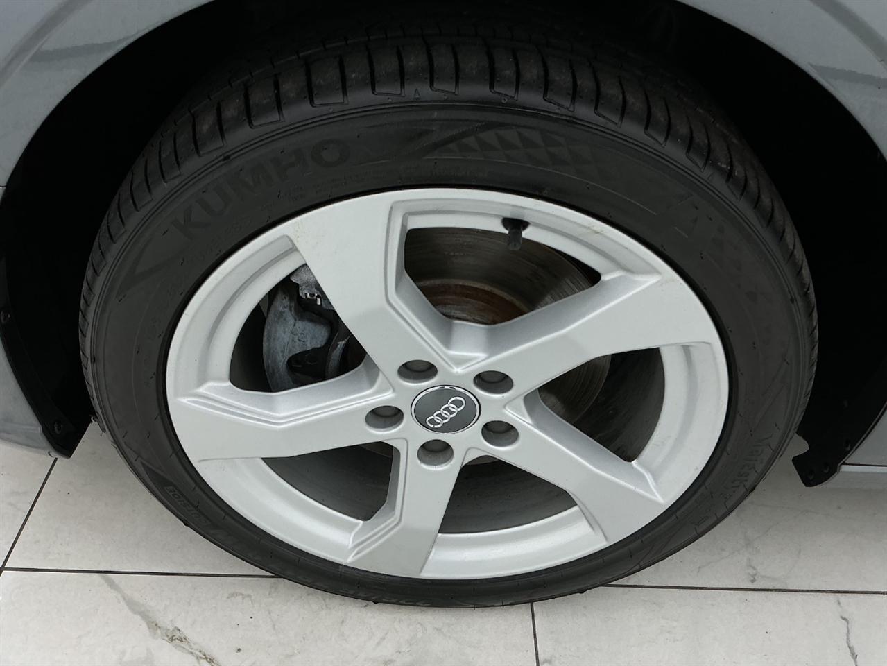 Audi A3 Sedan Titanium Premium 40 TFSI 2019
