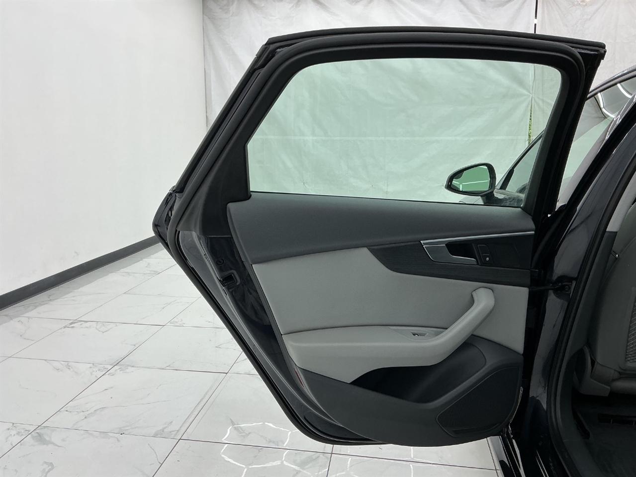 Audi A4 2.0 TFSI Tech Premium S Tronic quattro AWD 2018