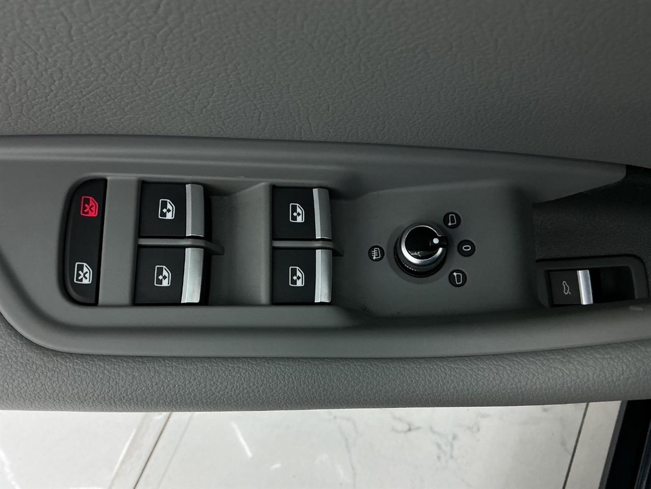 Audi A4 2.0 TFSI Tech Premium S Tronic quattro AWD 2018