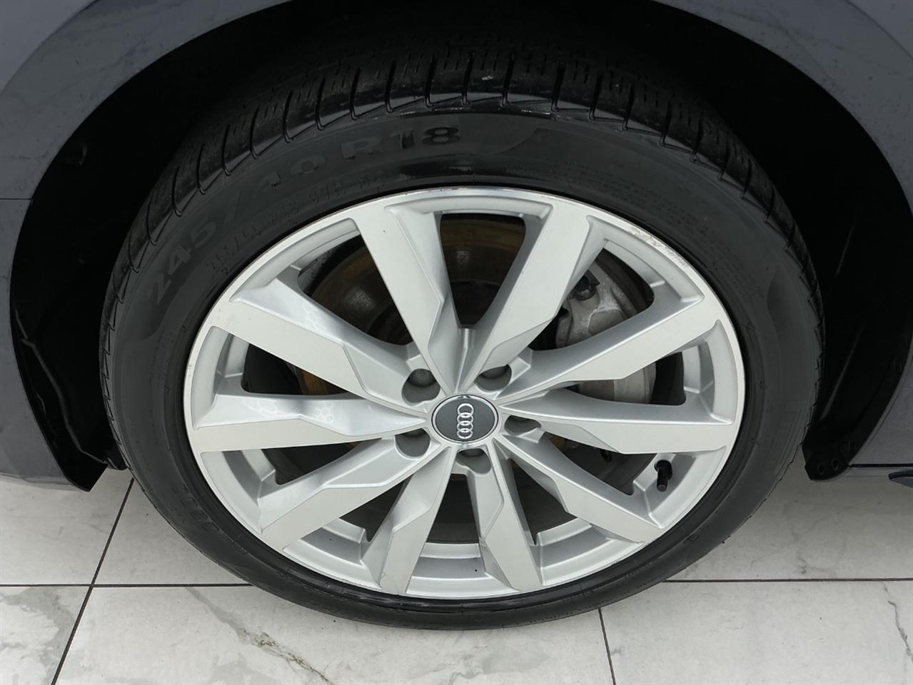 Audi A4 2.0 TFSI Tech Premium S Tronic quattro AWD 2018