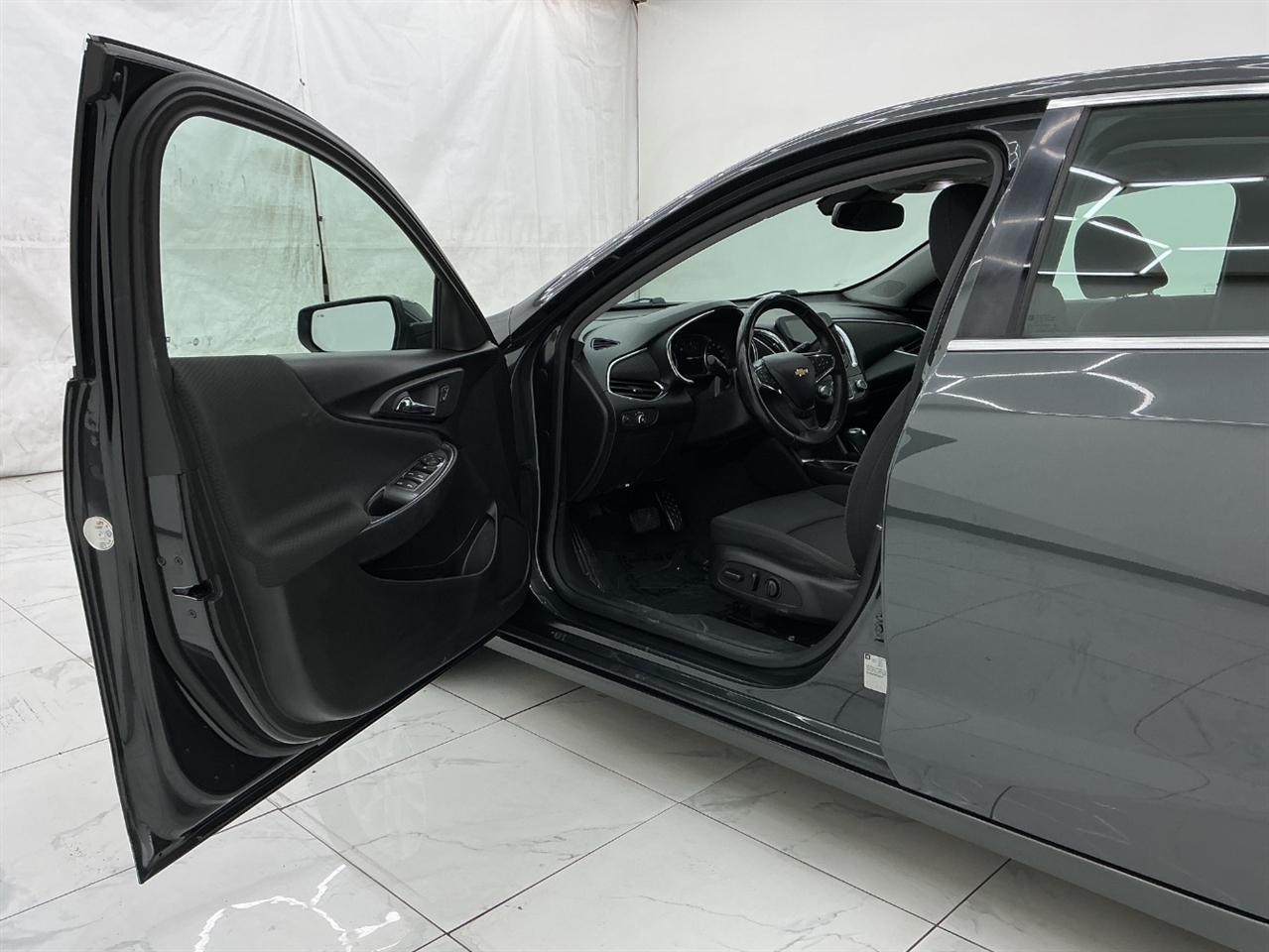 Chevrolet Malibu 4dr Sdn LT w/1LT 2016