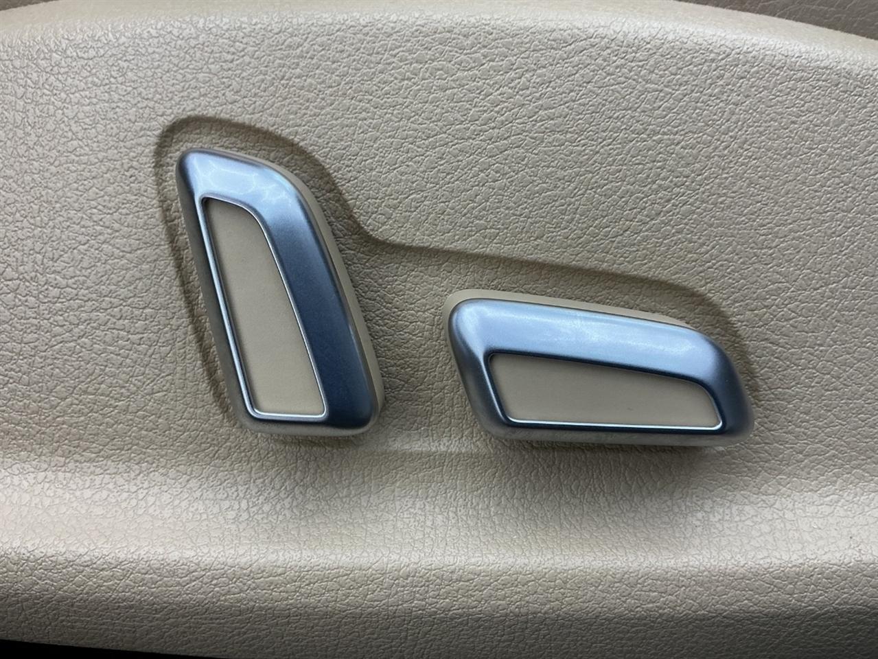 Audi allroad 4dr Wgn Premium Plus 2016
