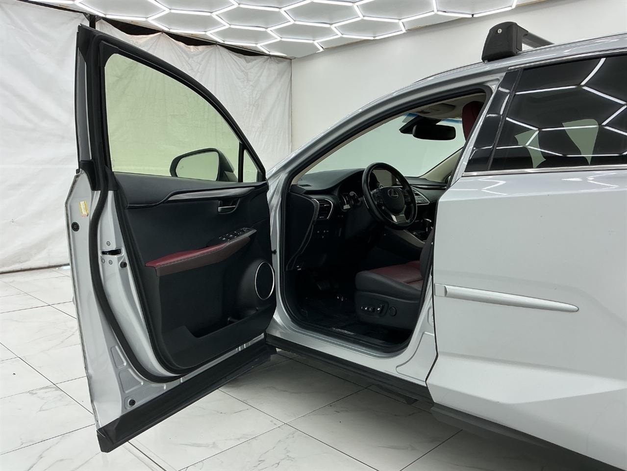 Lexus NX NX 300 AWD 2019