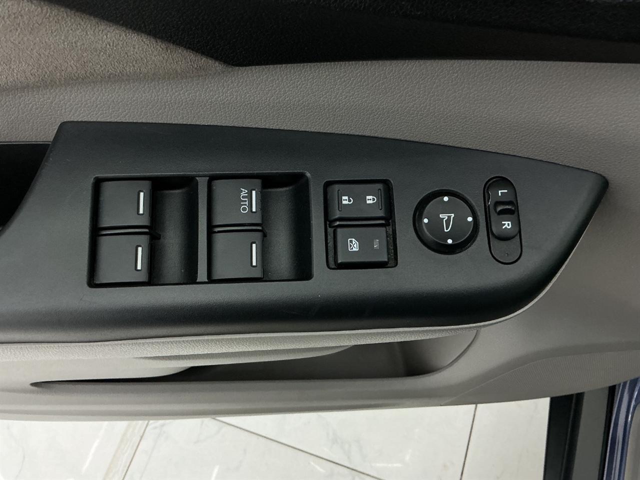 Honda CR-V AWD 5dr EX 2012