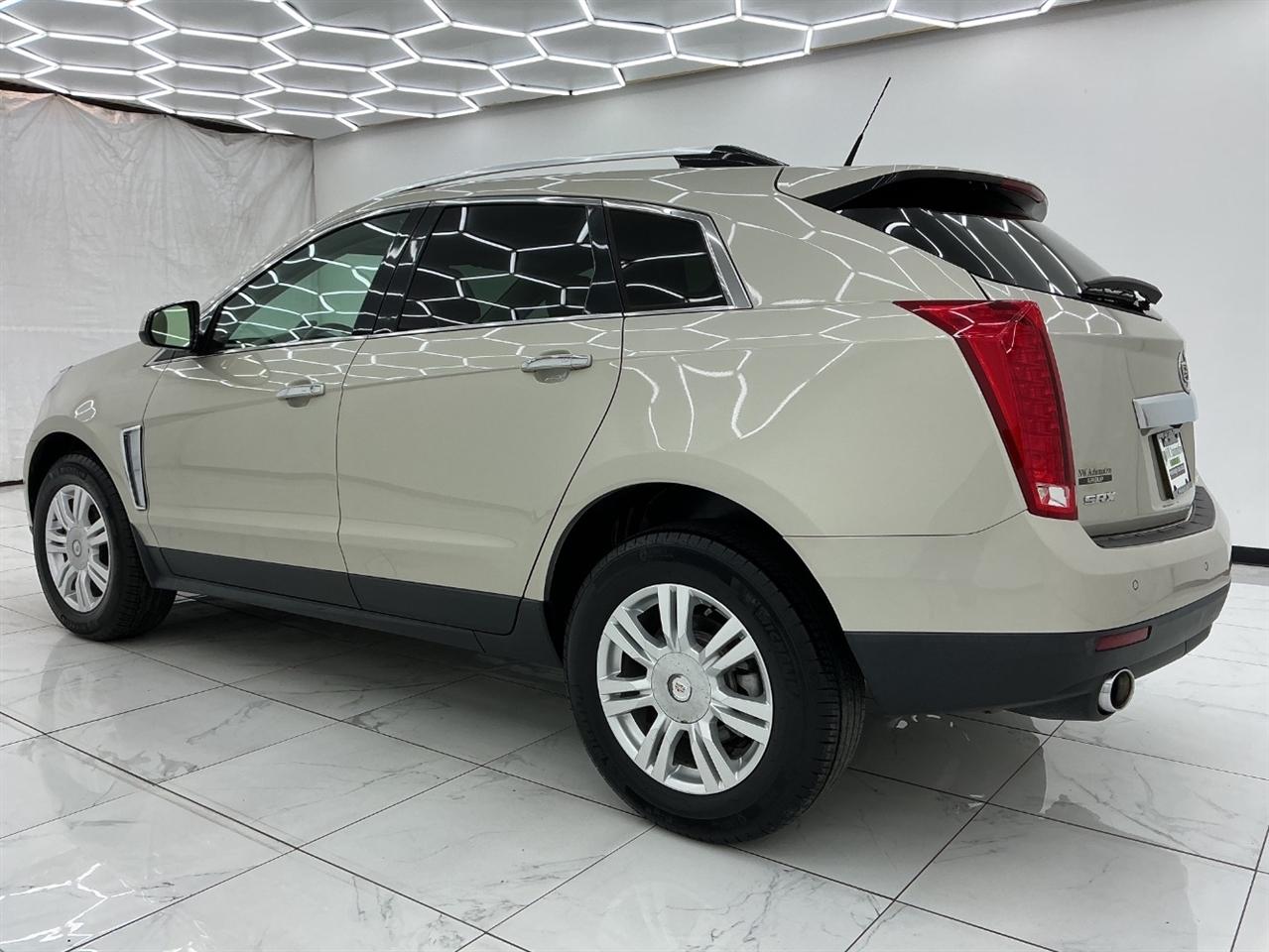 Cadillac SRX FWD 4dr Luxury Collection 2014